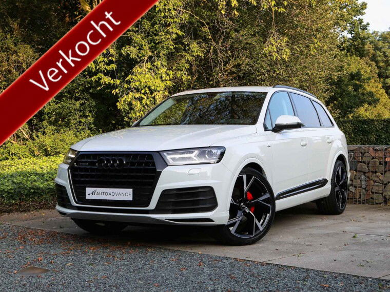 Foto van Audi Q7 50 TDI S-Line Black Optics Grijs Kenteken