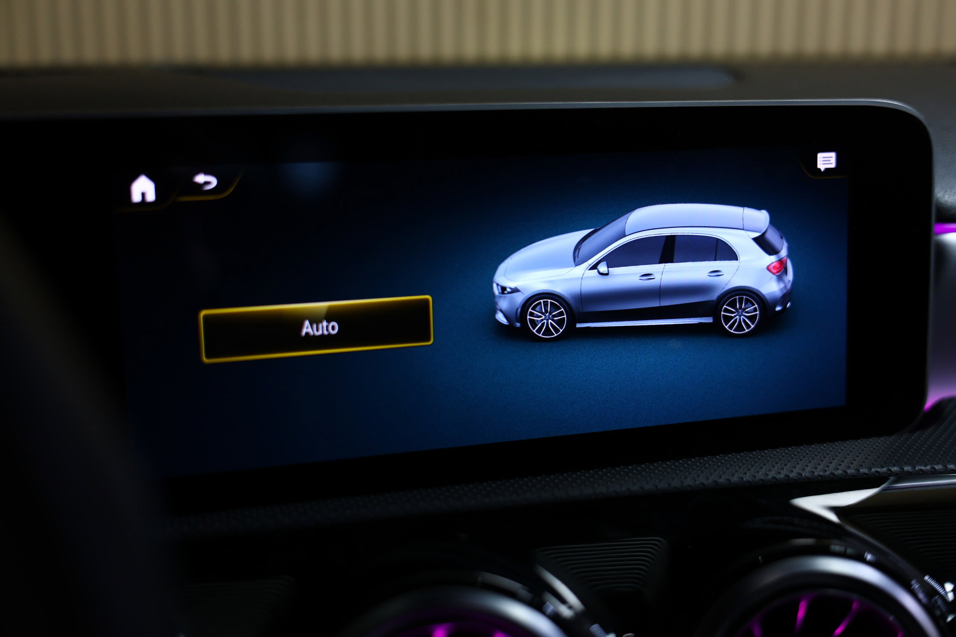 Mercedes-Benz AMG 35 4MATIC PANO NAVI CAMERA VIRTUAL CRUISE CLIMA SFEER STOELVW BT '19 - foto 43