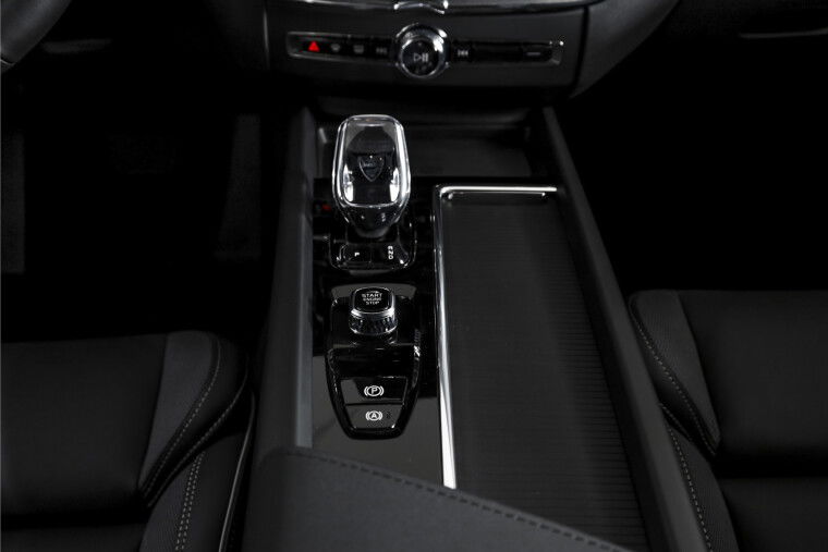 Volvo - XC60
