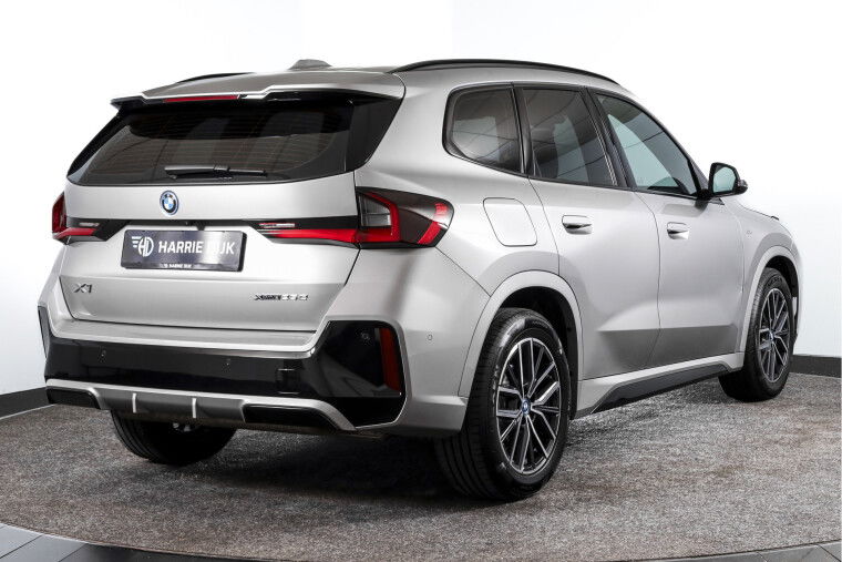 BMW - X1