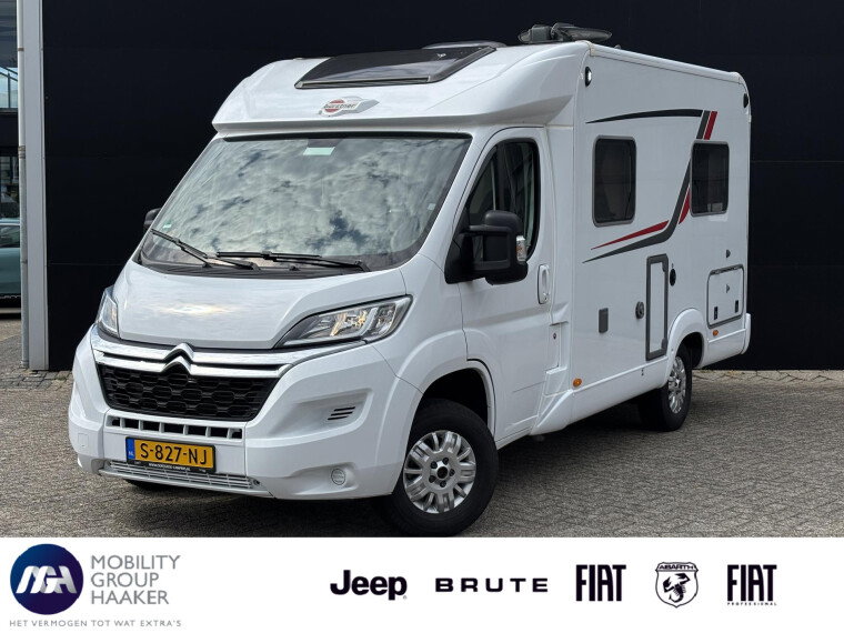 Foto van Bürstner  Nexxo Van T 569