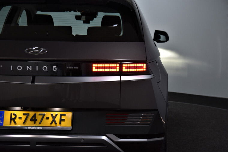 Hyundai - IONIQ 5
