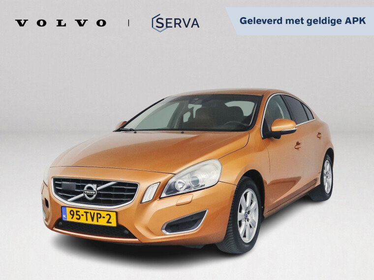 Foto van Volvo S60 1.6 T3 Summum | Park assist | Airco | Cruise control
