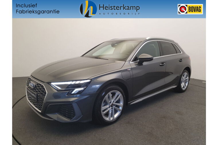 Audi A3 Sportback 40 TFSI e 204pk S-Line S-Tronic ACC, App connect, Virtual cockpit