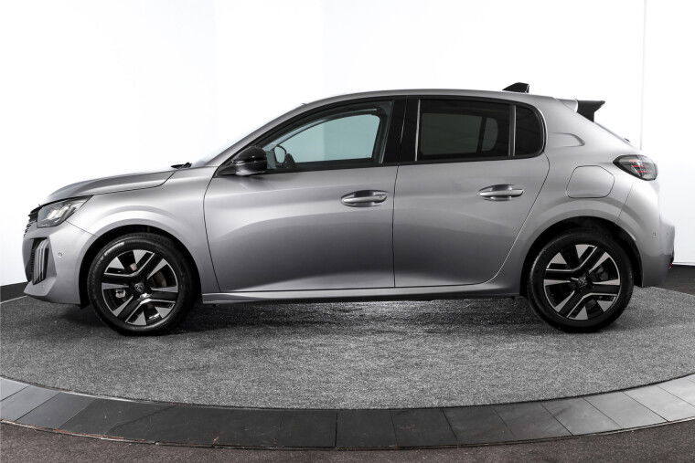 Peugeot - 208
