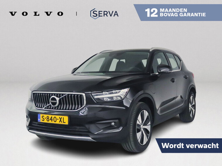 Foto van Volvo XC40 T4 Recharge R-Design Expression | Parkeercamera | Stoel- en stuurverwarming | Cruise control | Trekhaak