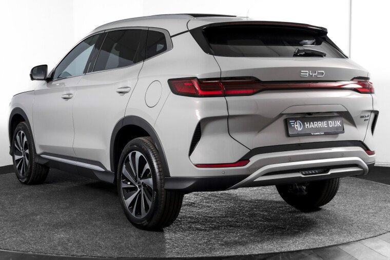 BYD - SEAL U