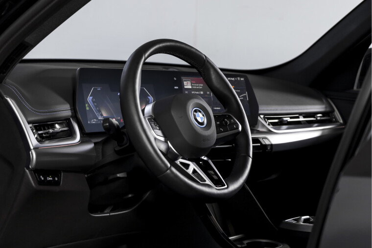 BMW - X1