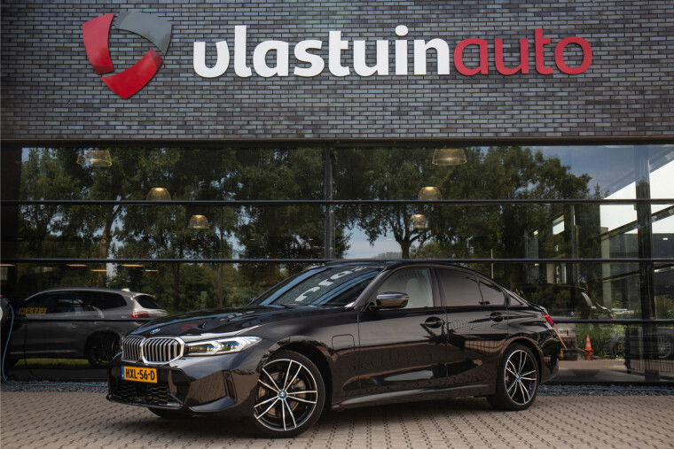 Foto van BMW 3-serie 330e High Executive M-Sport