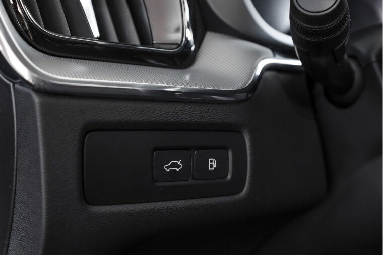 Volvo - XC60