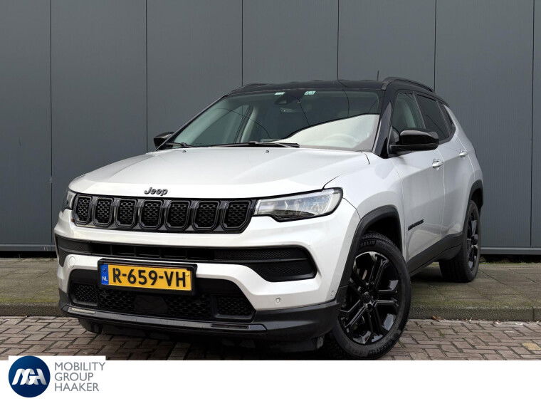 Foto van Jeep Compass Night Eagle Automaat Hybrid Demo