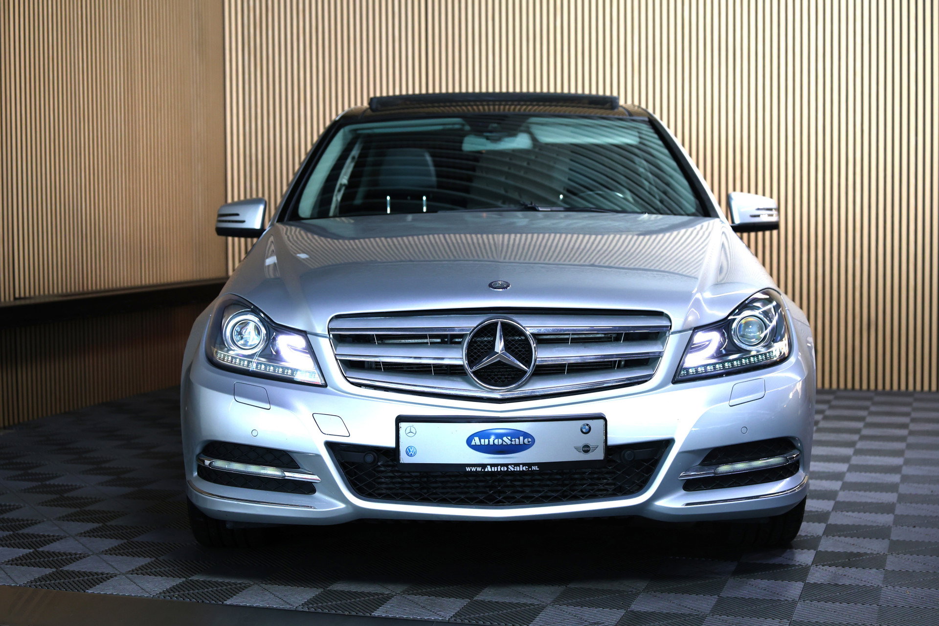 Mercedes-Benz 180 Edition Avantgarde AUTOMAAT PANO NAVI CLIMA STOELVW PDC BT "12 - foto 9