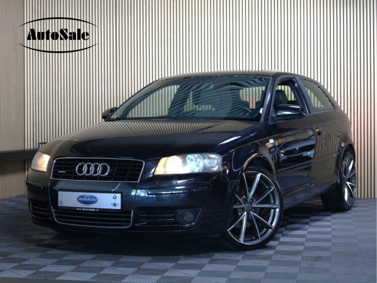 Foto van Audi A3 2.0 FSI Turbo quattro Ambition 19"LMV PANO CRUISE CONTROL AUDI CONCERT '05