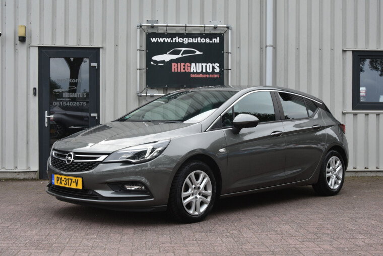 Foto van Opel Astra 1.0 Business+. Trekhaak, Navigatie, PDC, Camera, Clima!!