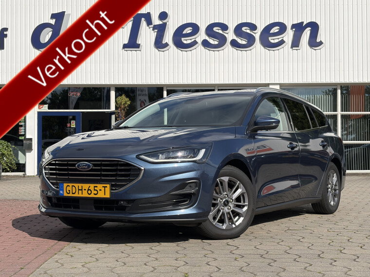 Foto van Ford Focus Wagon 1.0 EcoBoost Hybrid Titanium