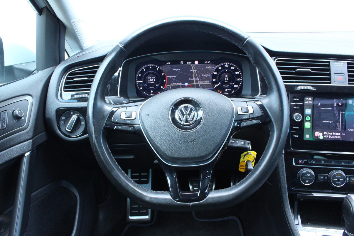Volkswagen Variant 1.5 TSI DSG Highline PANO VIRTUAL CARPL ACC STUURVW '19 - foto 13