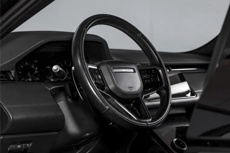 Land Rover - Range Rover Evoque