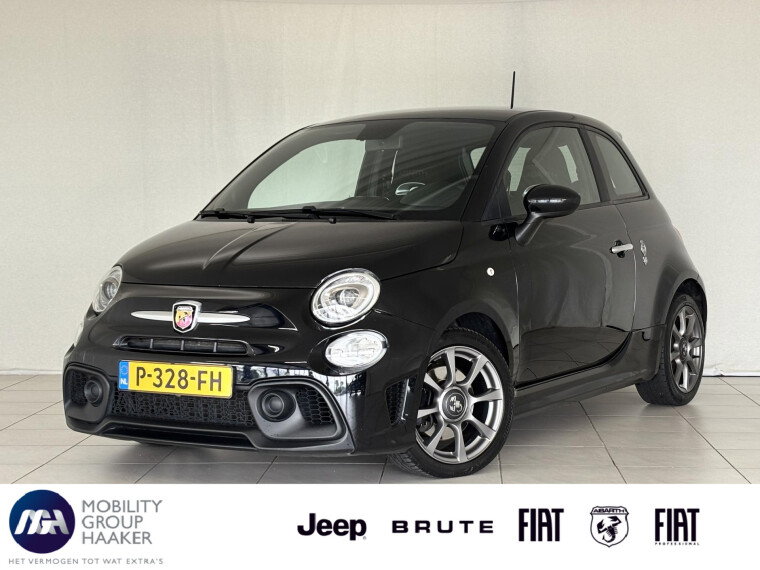 Foto van Fiat 500 1.4 T-Jet Abarth 595 70th Anniversary