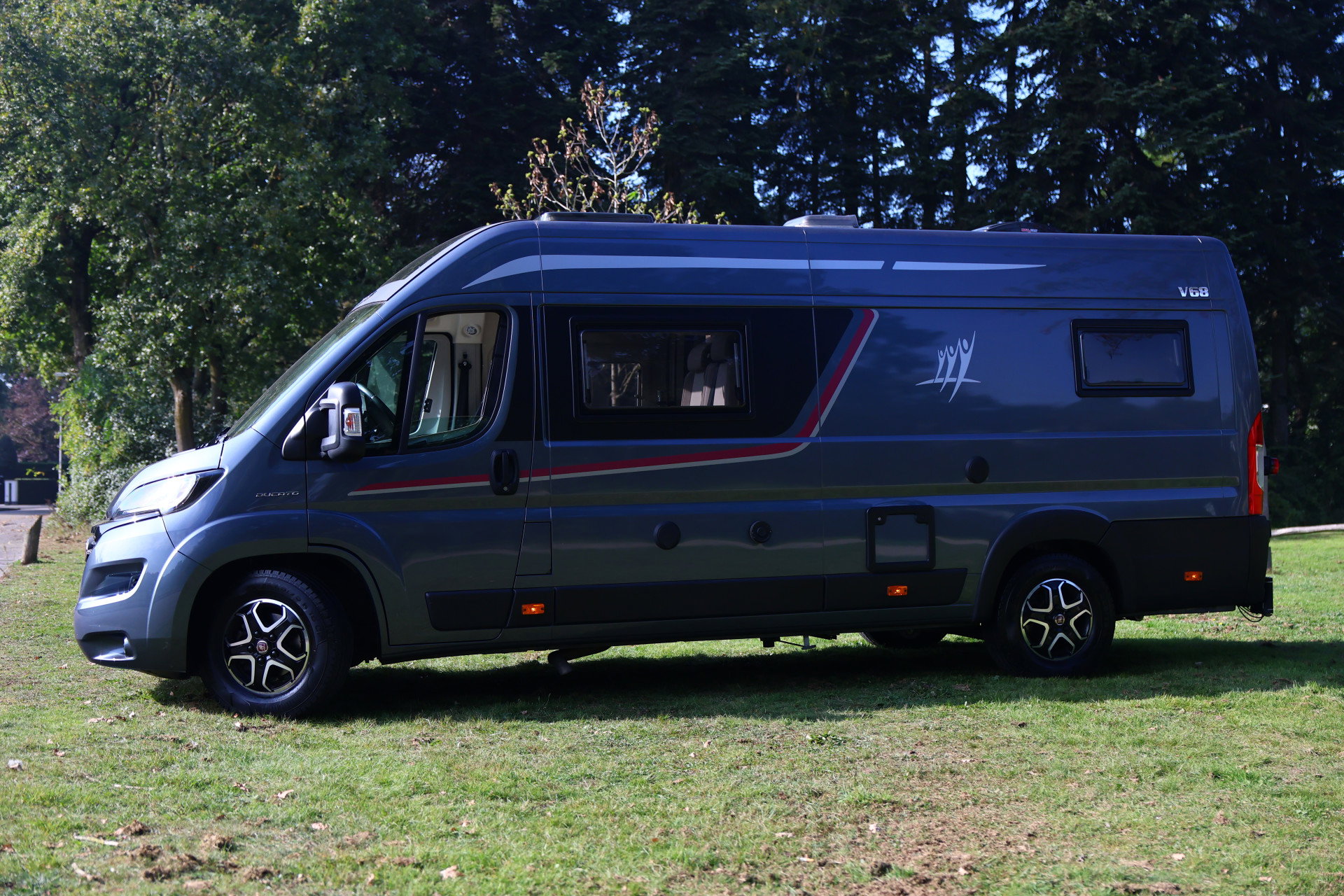 Rapido Van 640 BUSCamper AVM AUTOMAAT PANORAMA CARPLAY AIRCO CAMERA DAB BT LEDER '21 - foto 7