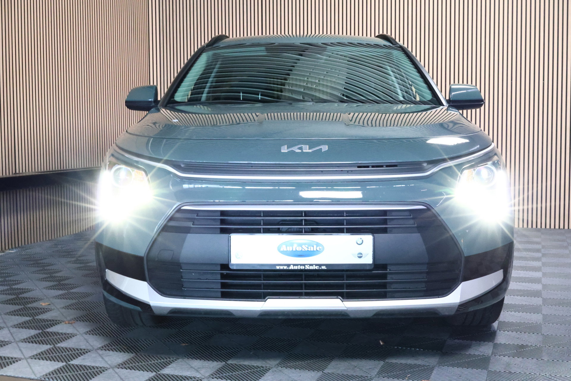 Kia 1.6 GDi Hybrid DynamicLine AVM NAVI LANE CAMERA PDC CLIMA DAB "23 - foto 8