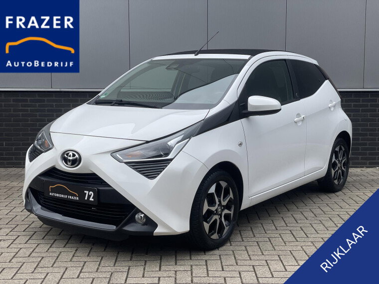 Foto van Toyota Aygo 1.0 VVT-i x-joy cabrio