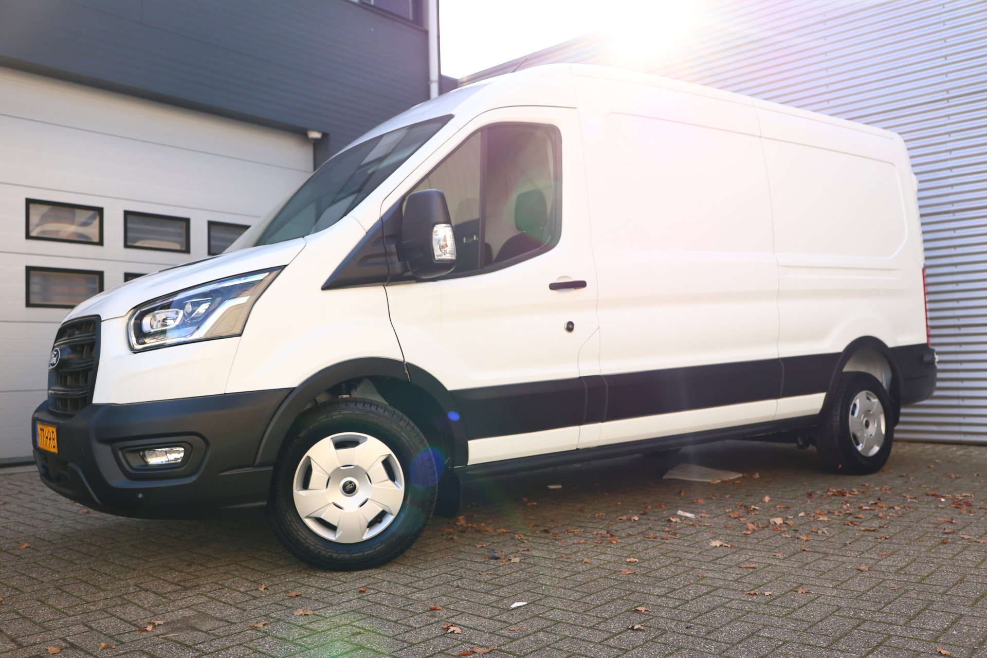 Ford 350 2.0 TDCI L2H2 Model 2025 Trend CARPLAY NAVI ACC TACHO STOELVW THAAK '24 bpm vrij - foto 9
