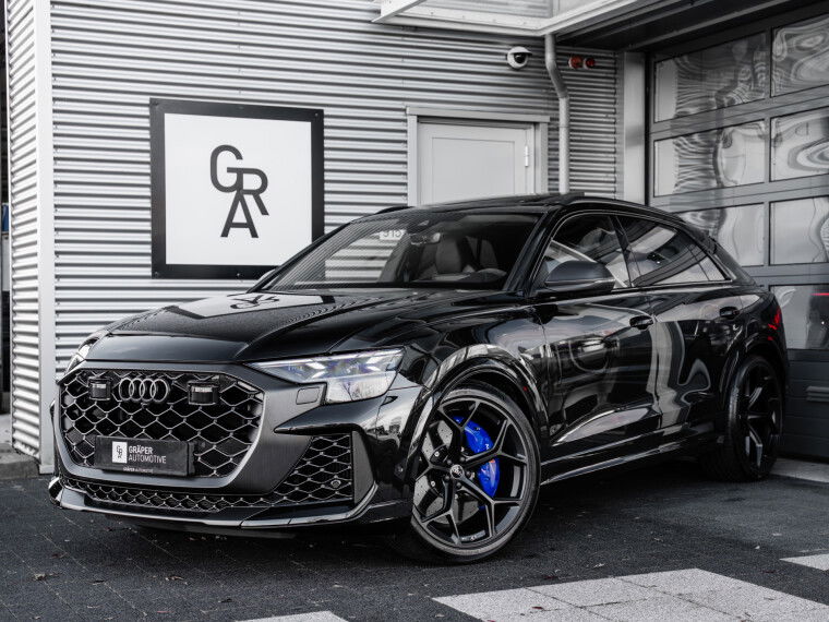Audi RSQ8