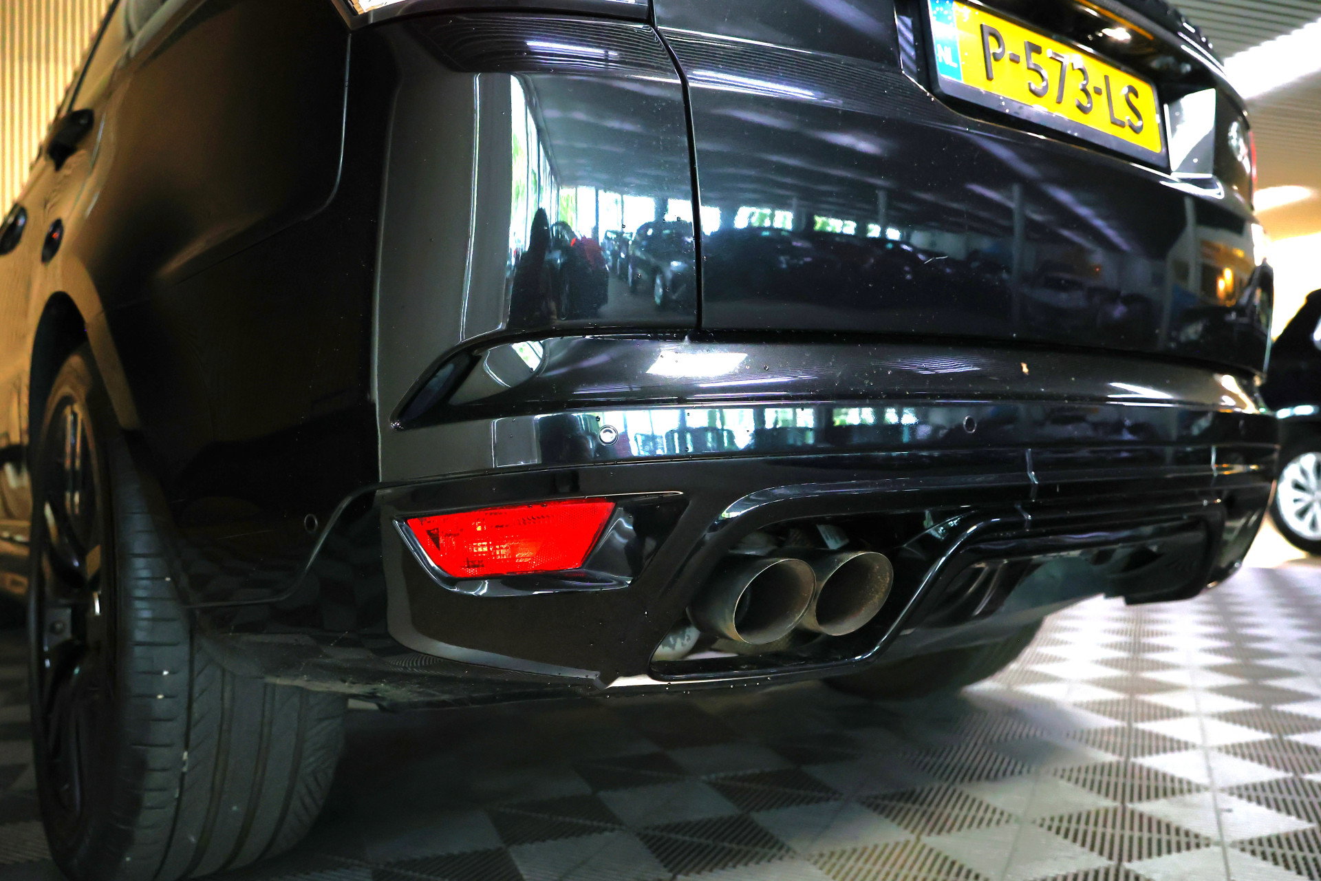Land Rover 5.0 V8 Supercharged SVR Carbon Edition AVM Full Option! - foto 8