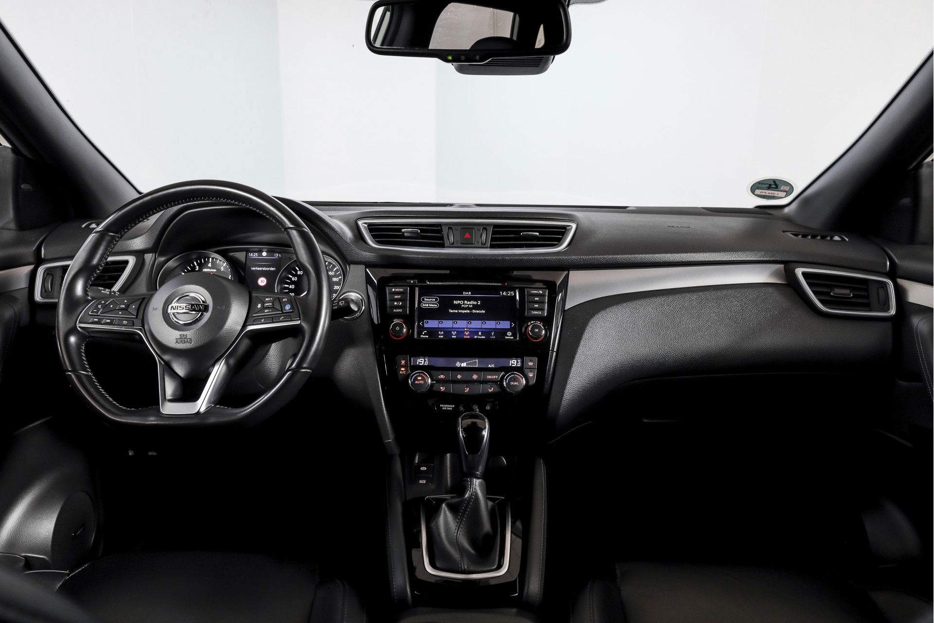 Nissan - QASHQAI