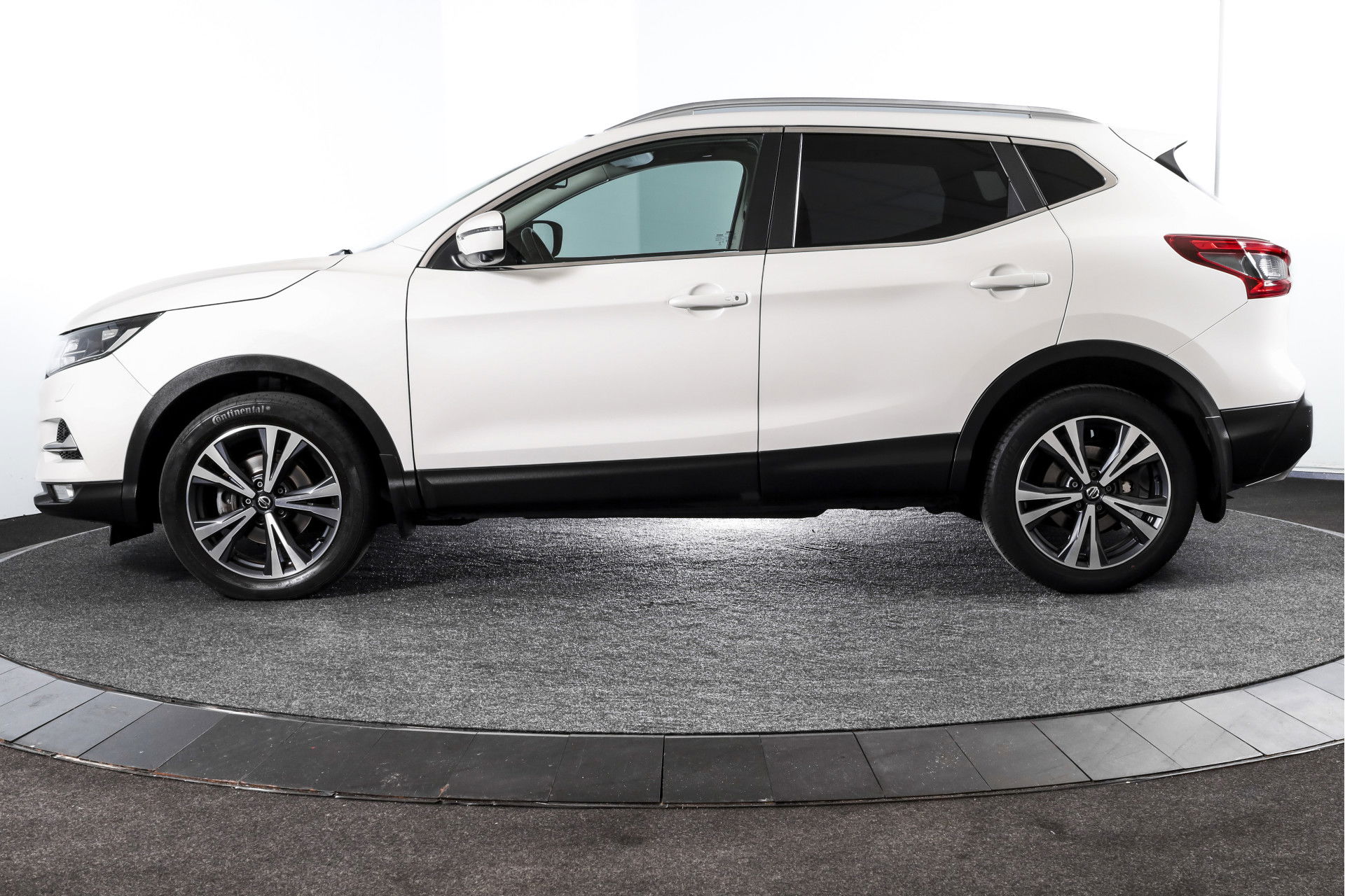 Nissan - QASHQAI