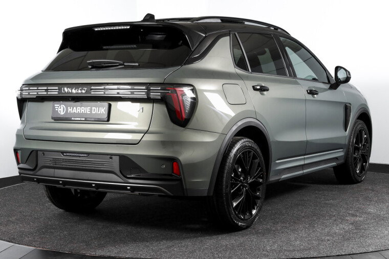 Lynk & Co - 01