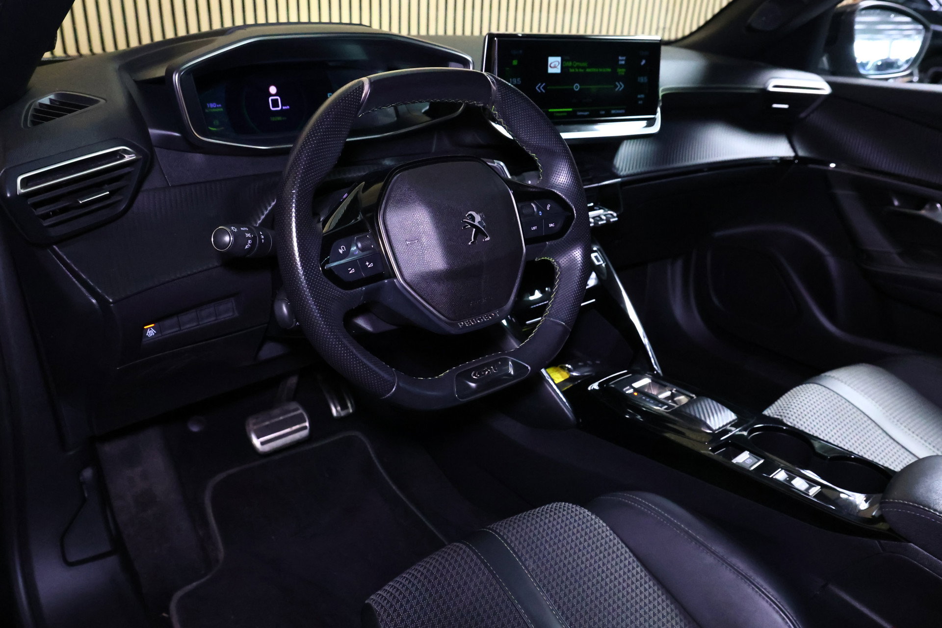 Peugeot 1.2 PureTech GT AVM AUTOMAAT PANODAK NAVI LANE DAB CLIMA "23 - foto 28