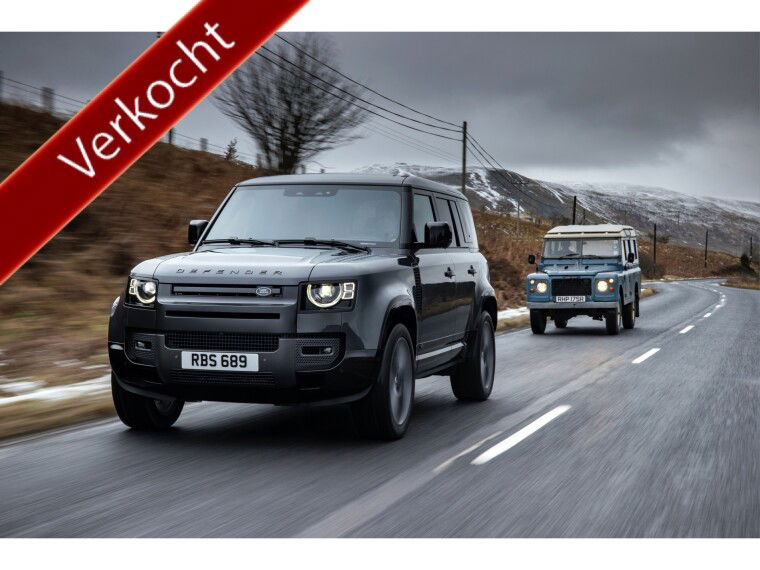 Foto van Land Rover Defender 3.0 D300 110 X byAdvance 7-Seats