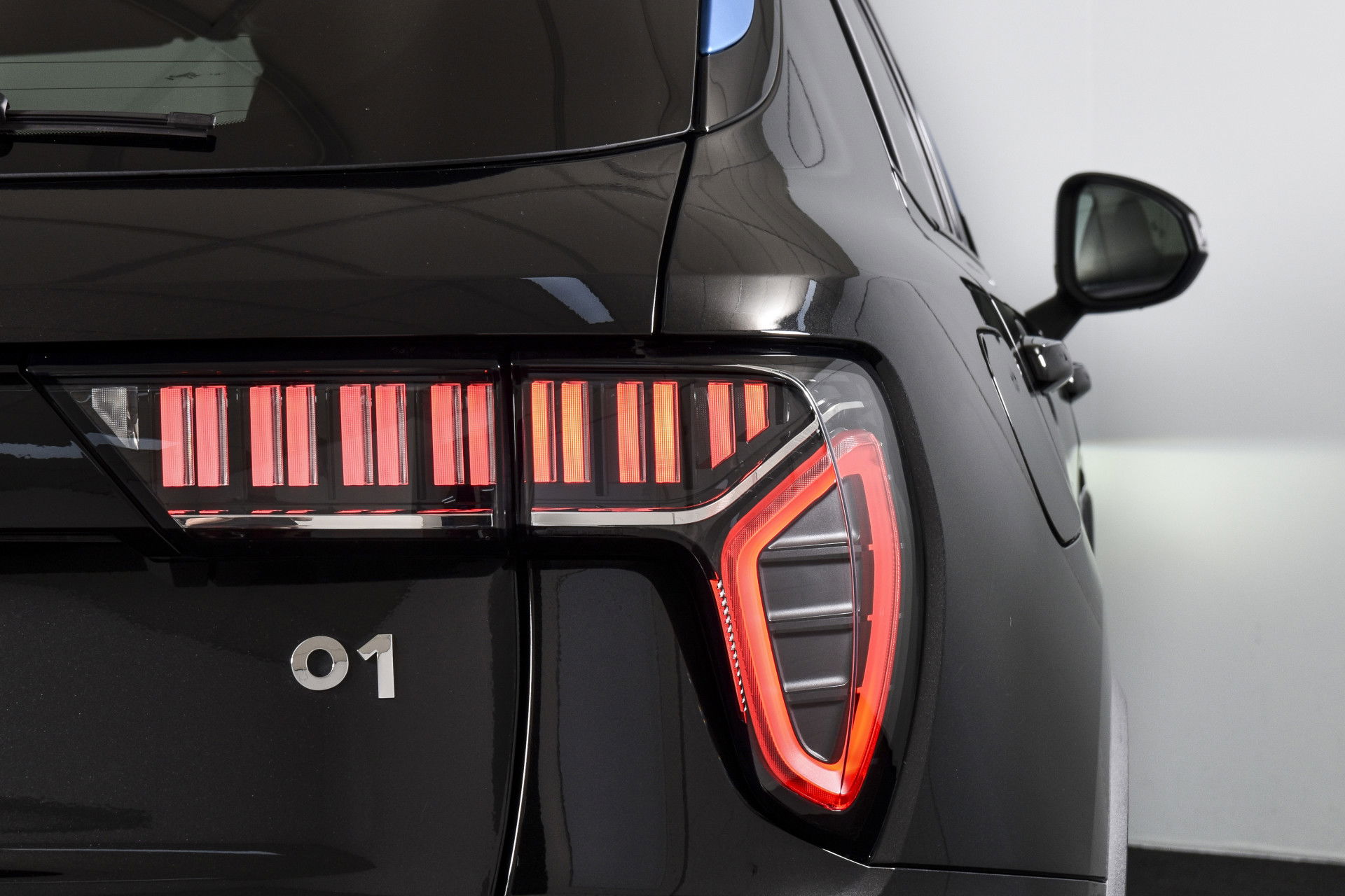 Lynk & Co - 01