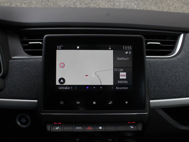 EASY LINK multimediasysteen met 7'' touchscreen