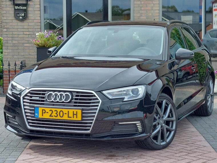 Foto van Audi A3 Sportback 40 e-tron Advance Sport