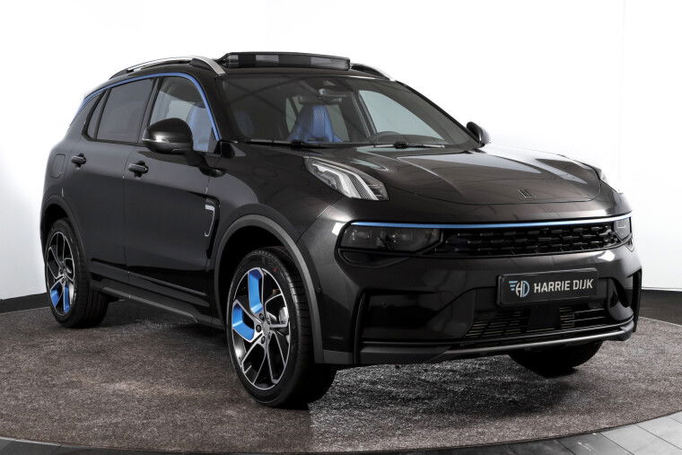 Lynk & Co - 01