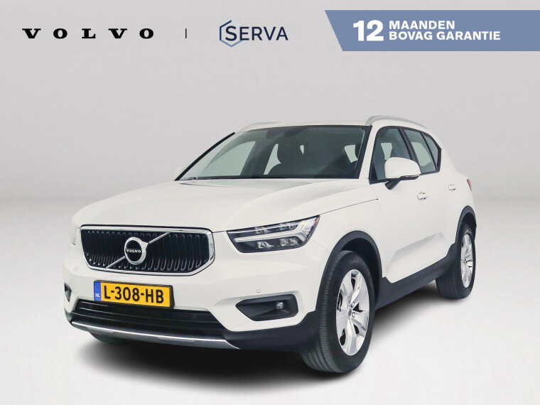 Foto van Volvo XC40 T2 Momentum | Park assist | Cruise control | Climate control | Navigatie