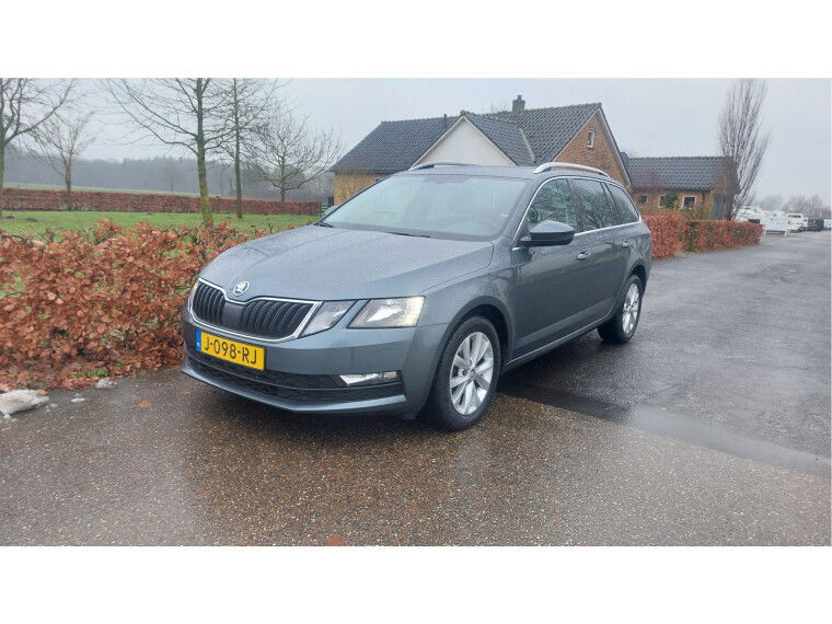 Foto van Škoda Octavia Combi 1.6 TDI Greentech Style