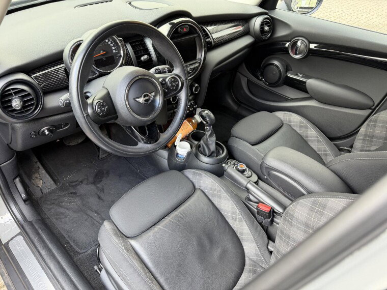 MINI 5-deurs 2.0 Cooper S Chili Serious Business