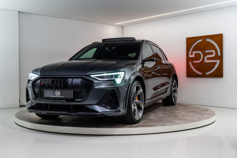 Foto van Audi e-tron S Quattro 95 kWh 504PK | B&O | RS | Sfeer | Pano | VOL! 12 MND Garantie