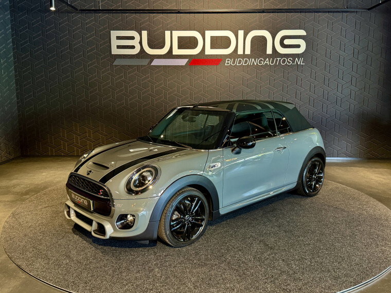 Foto van MINI Cabrio