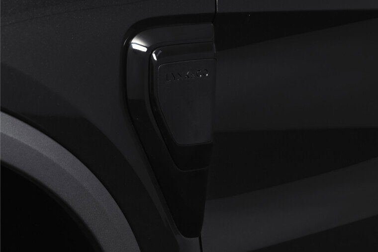Lynk & Co - 01