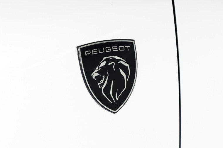 Peugeot - 5008