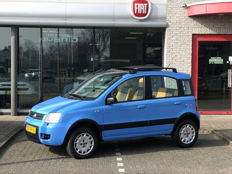 Foto van Fiat Panda 1.2 Climbing 4x4