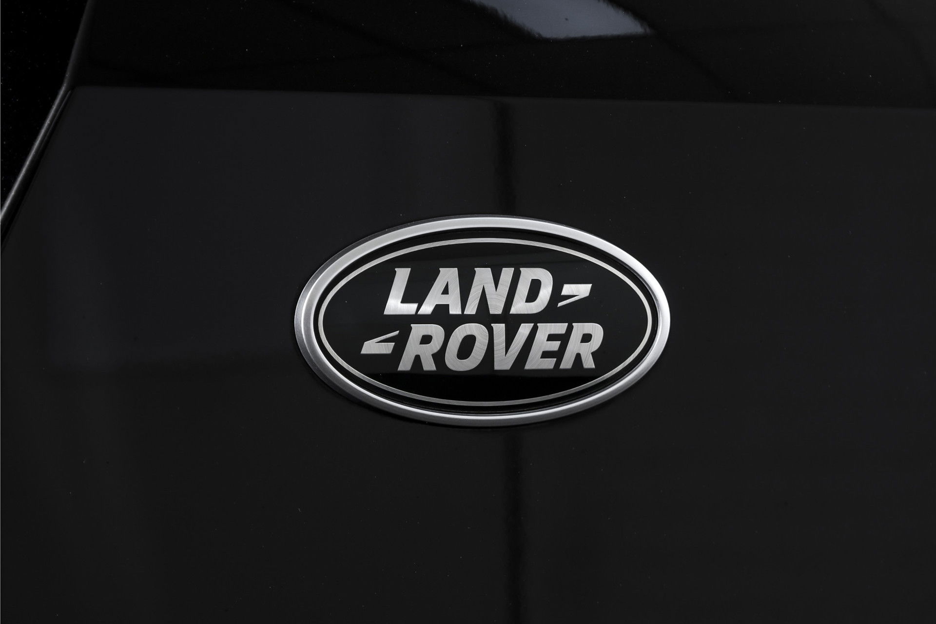 Land Rover - Range Rover Evoque
