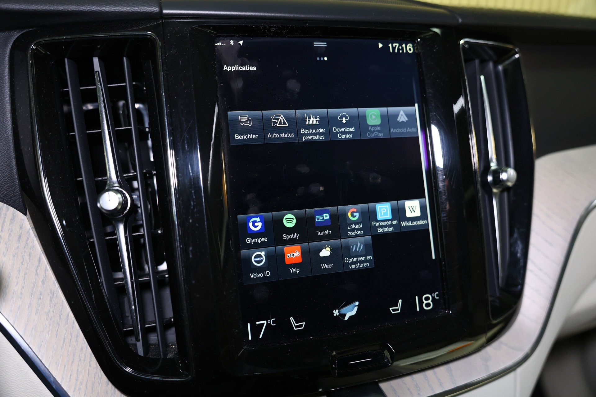 Volvo 2.0 T5 AWD Inscription AVM CARPLAY 360CAM MEMORY CRUISE KEYLESS START" 17 - foto 21