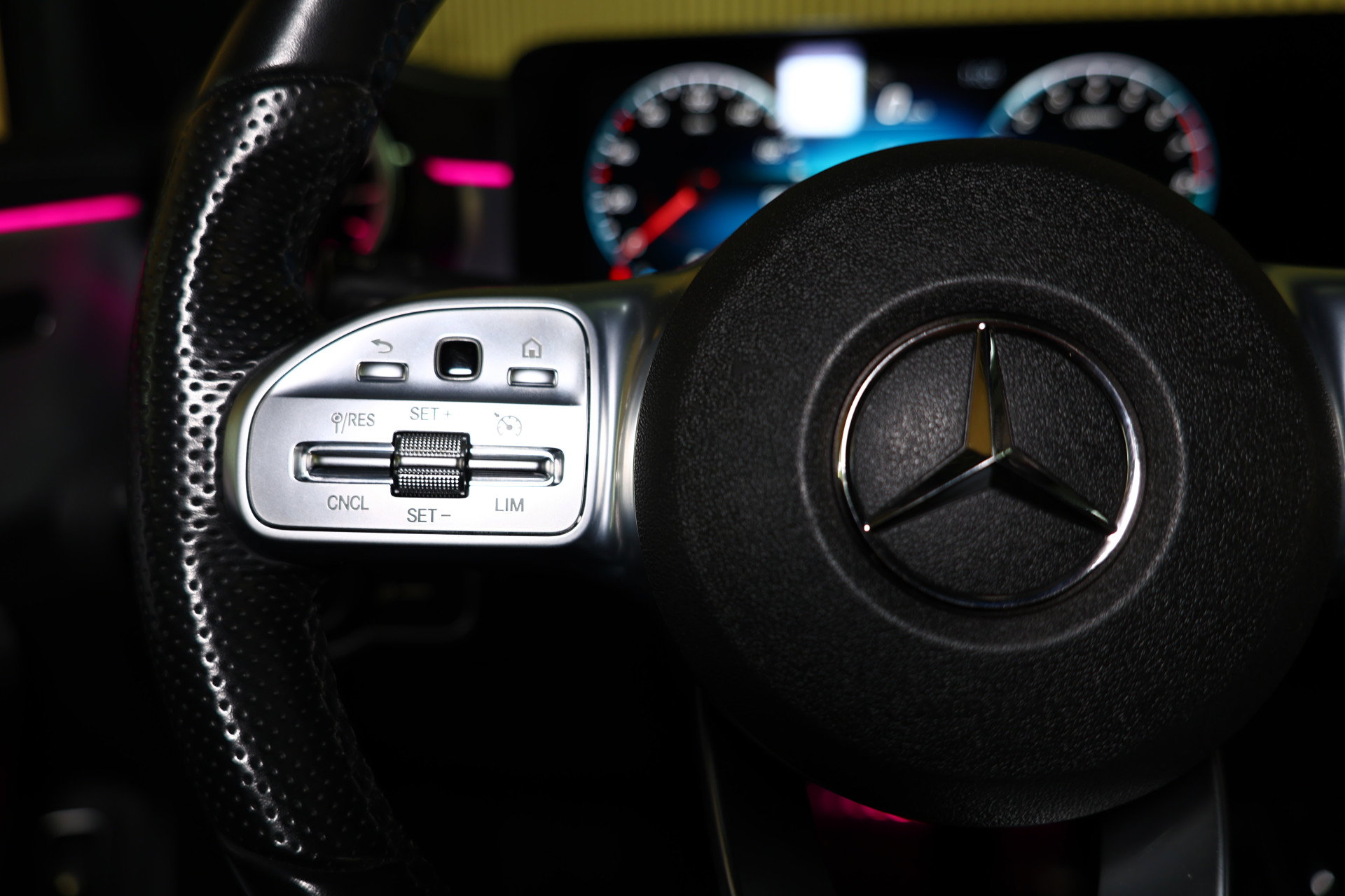 Mercedes-Benz 250 e Business AMG VIRTUAL NAVI CLIMA KEYLSS START SFEER CAMERA '20 - foto 20