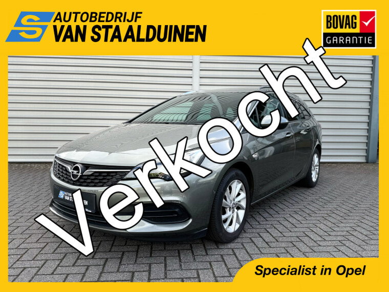 Foto van Opel Astra Sports Tourer 1.2 110pk Elegance