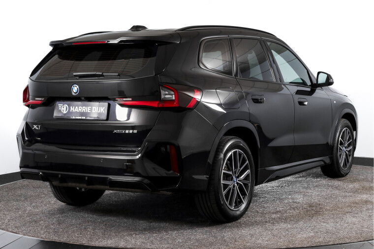 BMW - X1